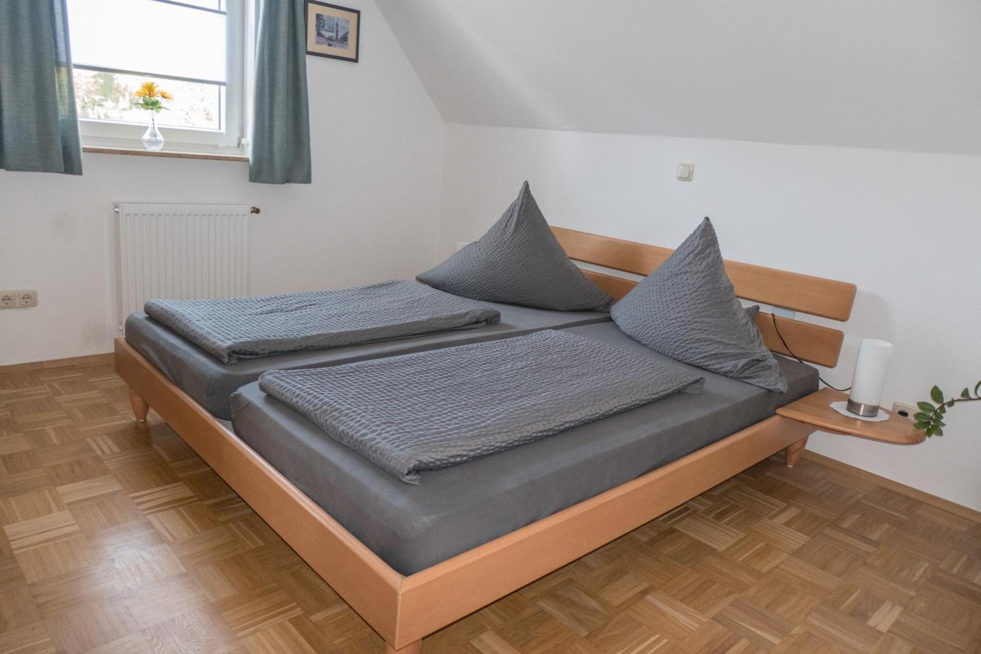 Apartment / Ferienwohnungen Christ Rothenburg ob der Tauber Extérieur photo